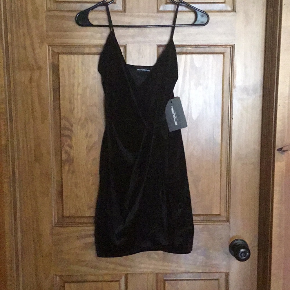 NWT. Velvet wrap bodycon dress
